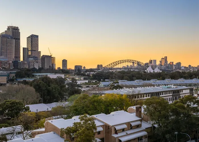 Azzuro Pod Hotel - Potts Point