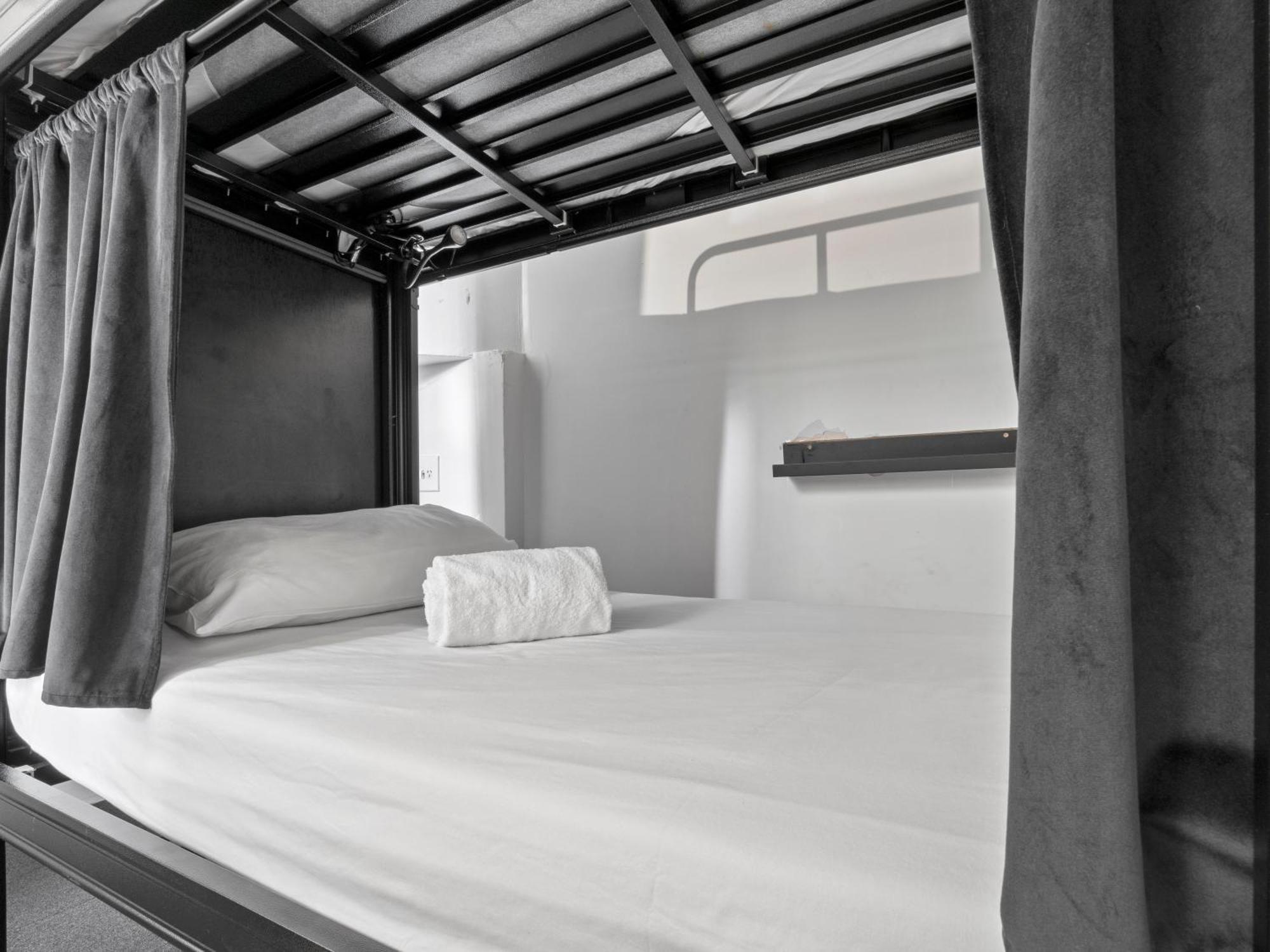 Hostel Azzuro Pod - Potts Point Sydney