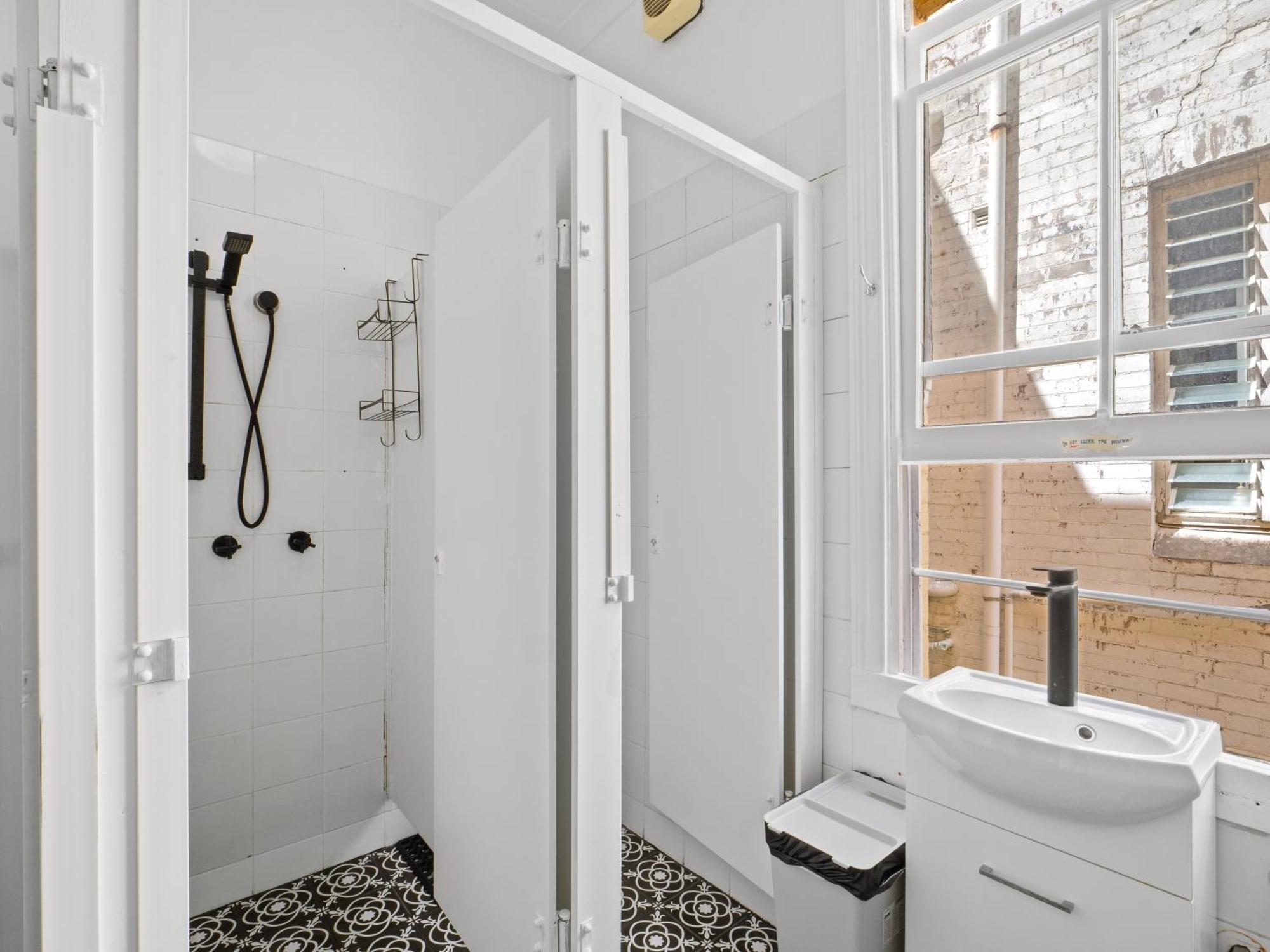 Azzuro Pod - Potts Point * Sydney
