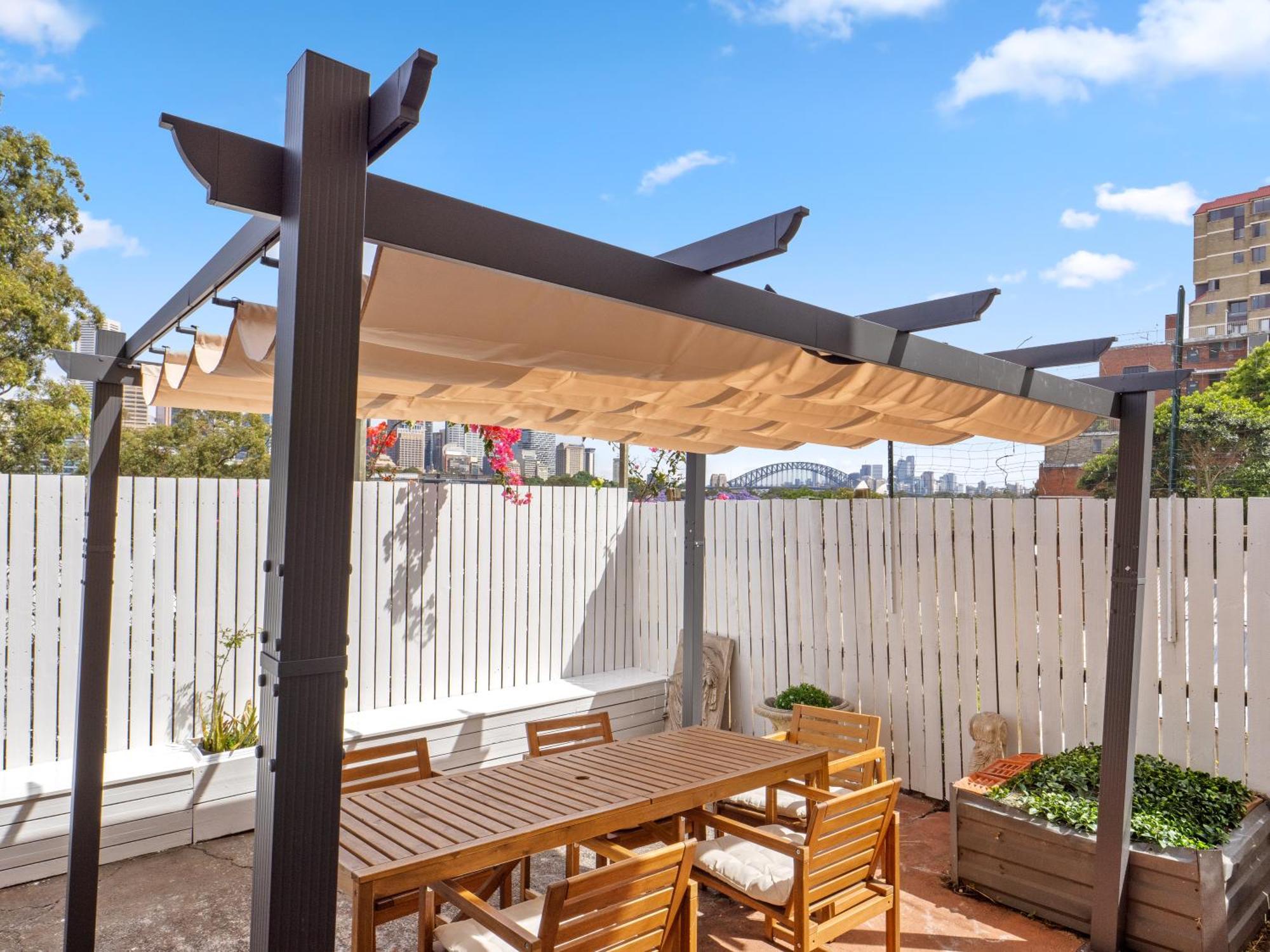 Azzuro Pod - Potts Point